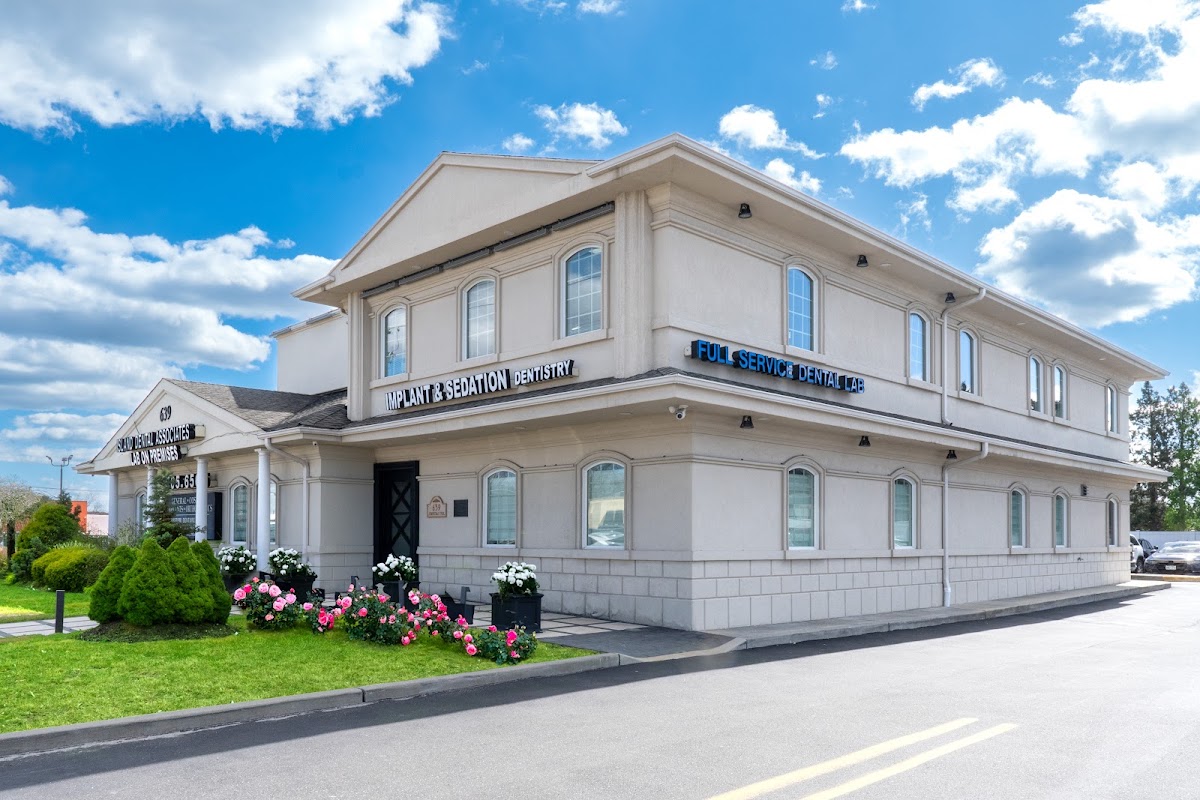 Island Dental Associates photo 1