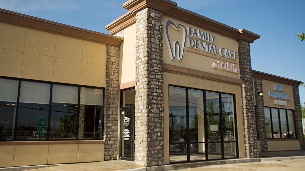 Family Dental Care of Olathe photo 1