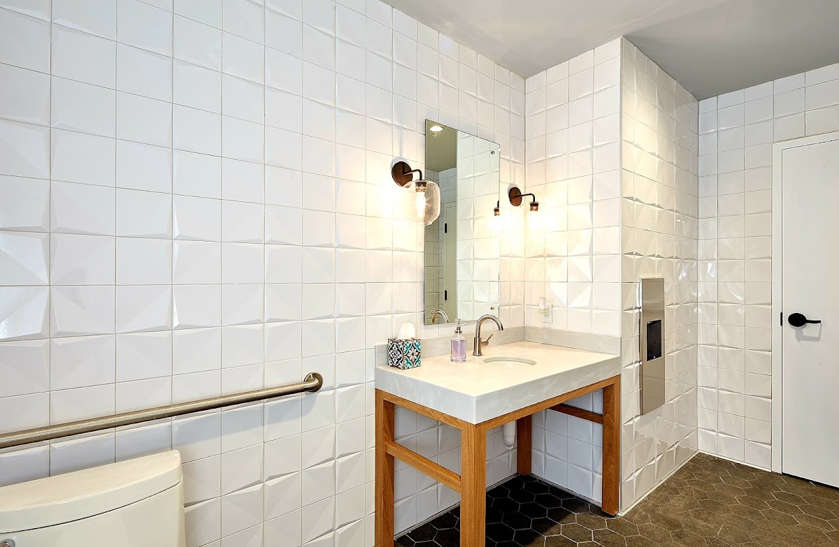 Premier Center for Oral, Dental Implant & Facial Surgery photo 2