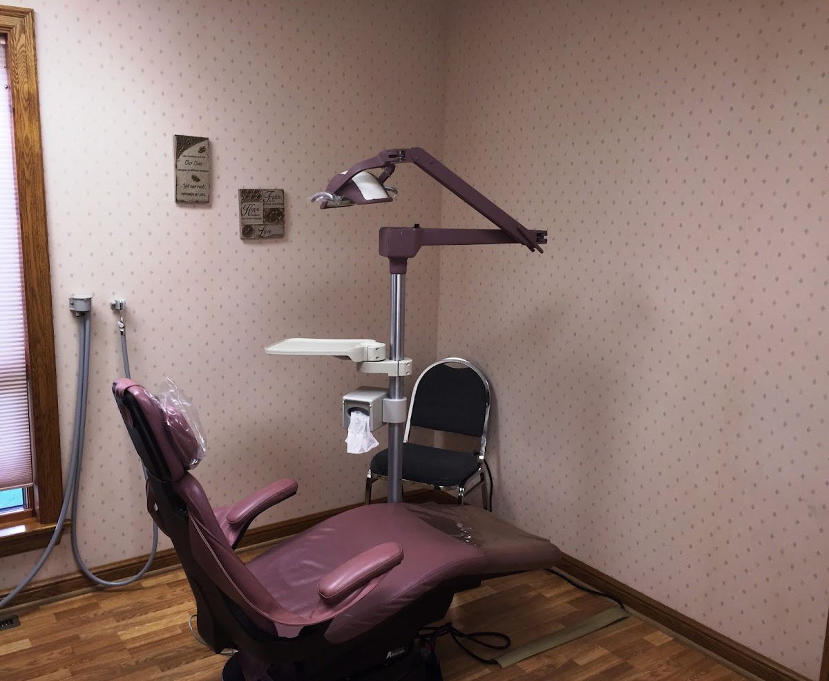 North Pittsburgh Oral Surgery: Drs. Roccia, Marsh, Singh, Faigen, Licht, and Laino photo 3