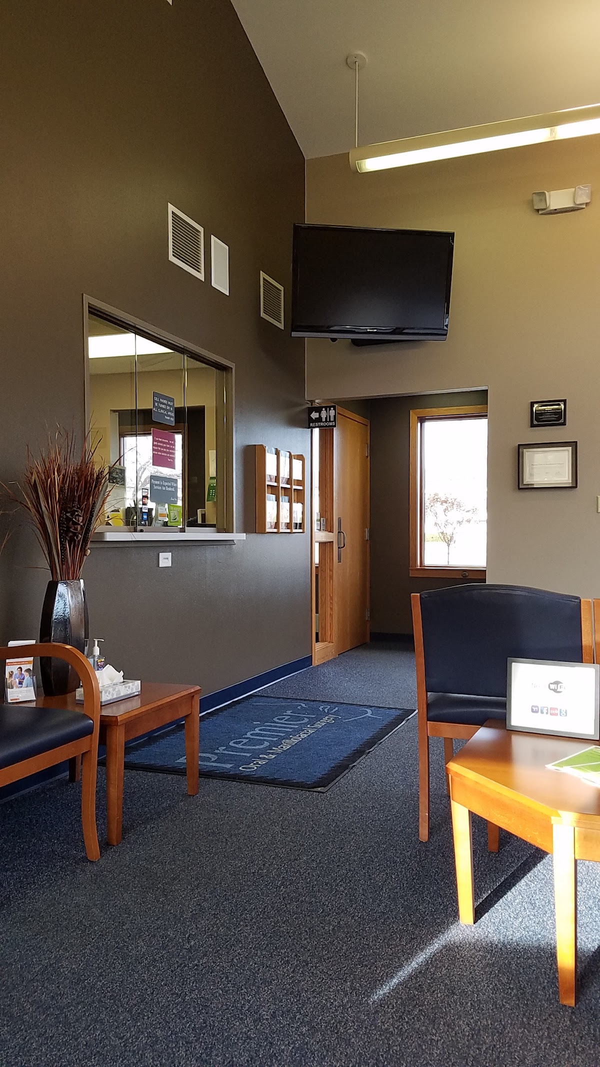 Premier Oral and Maxillofacial Surgery photo 6