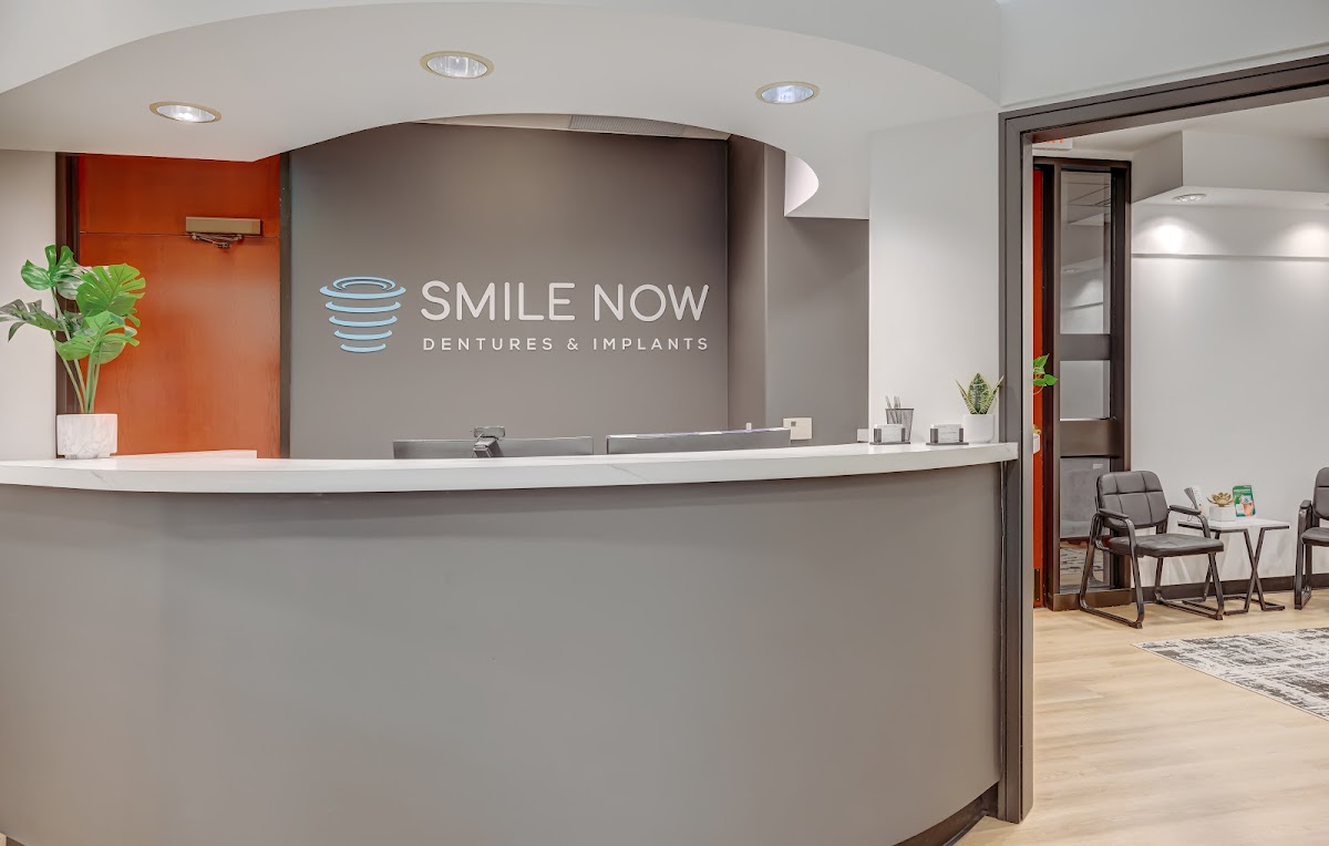 Smile Now Milwaukee Dentures and Implants photo 2