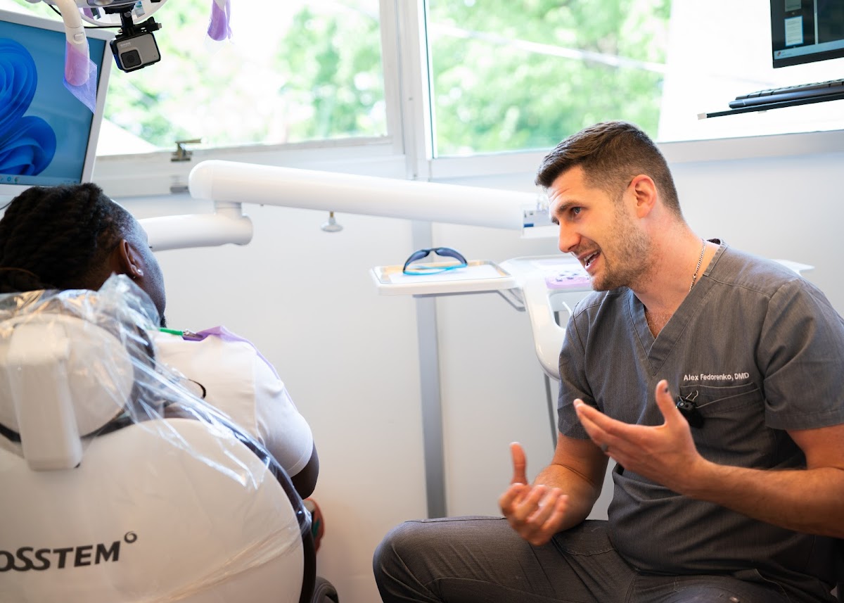 Metro Dental & Implant Studio photo 1