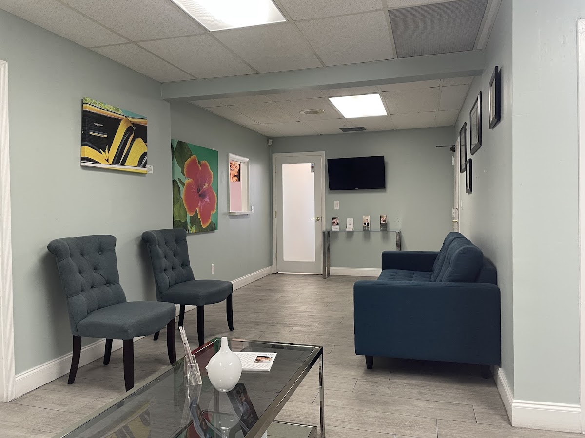 Center for Dental Implants of Hallandale Beach photo 2
