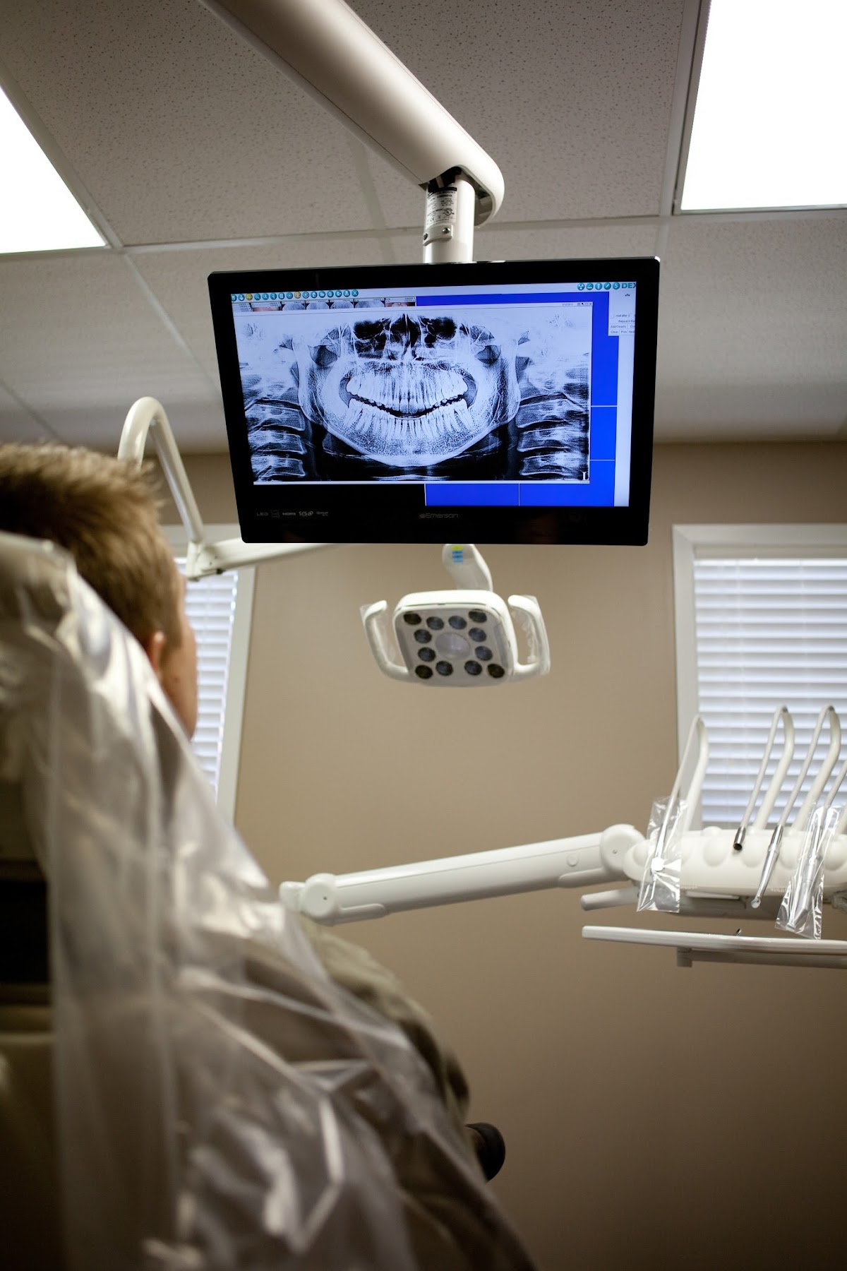 North Florida Dental Care - Susan Steverson Hawkins DMD photo 2