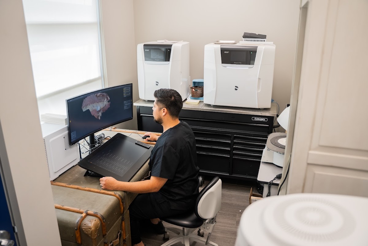 Smile Studio Fontana | Dentist In Fontana photo 5
