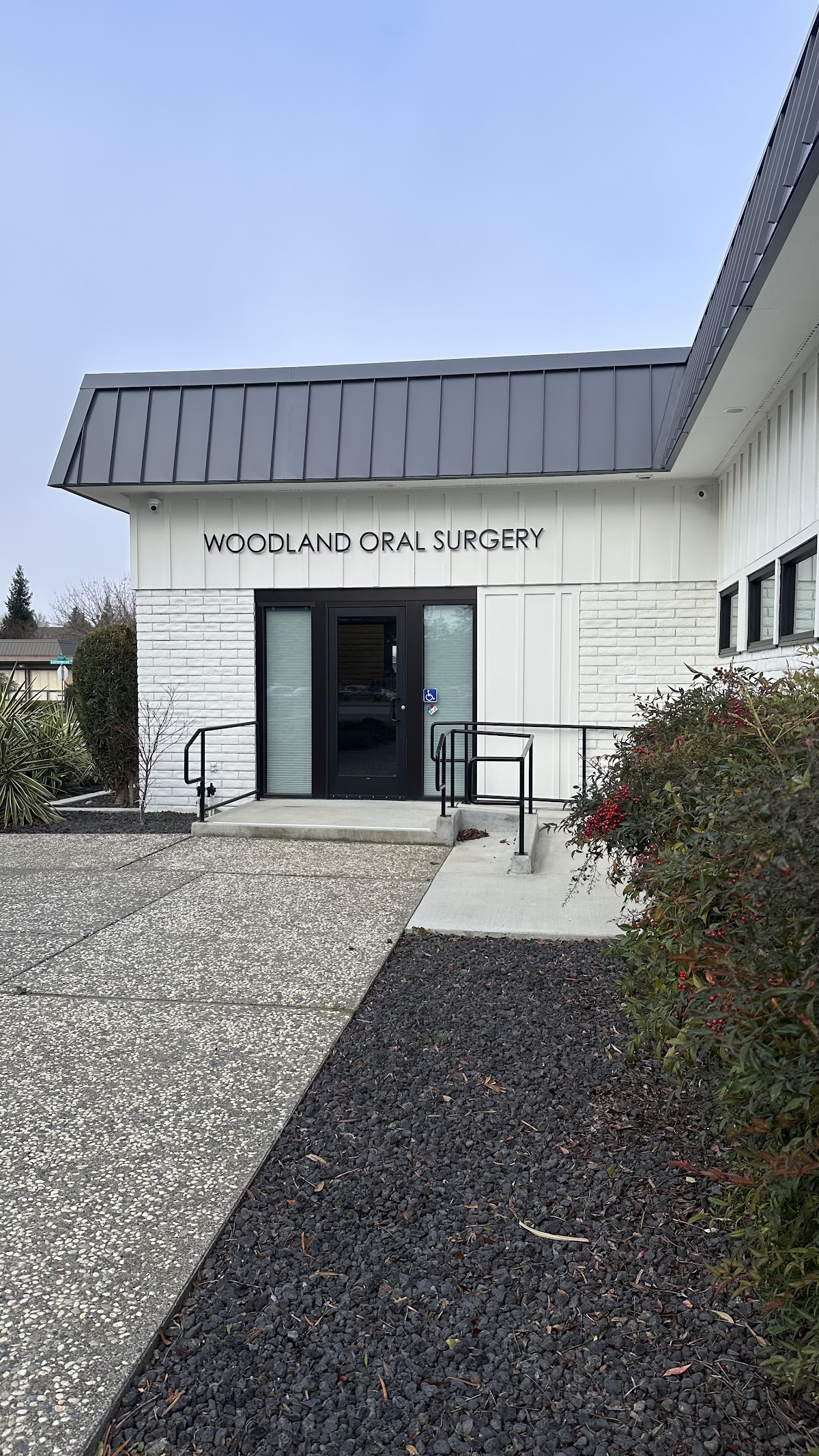 Woodland Oral Surgery - Kingsley Wang Dds photo 1