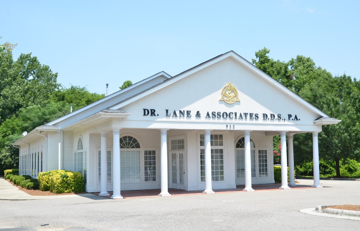 Lane & Associates Family Dentistry - Fayetteville photo 2