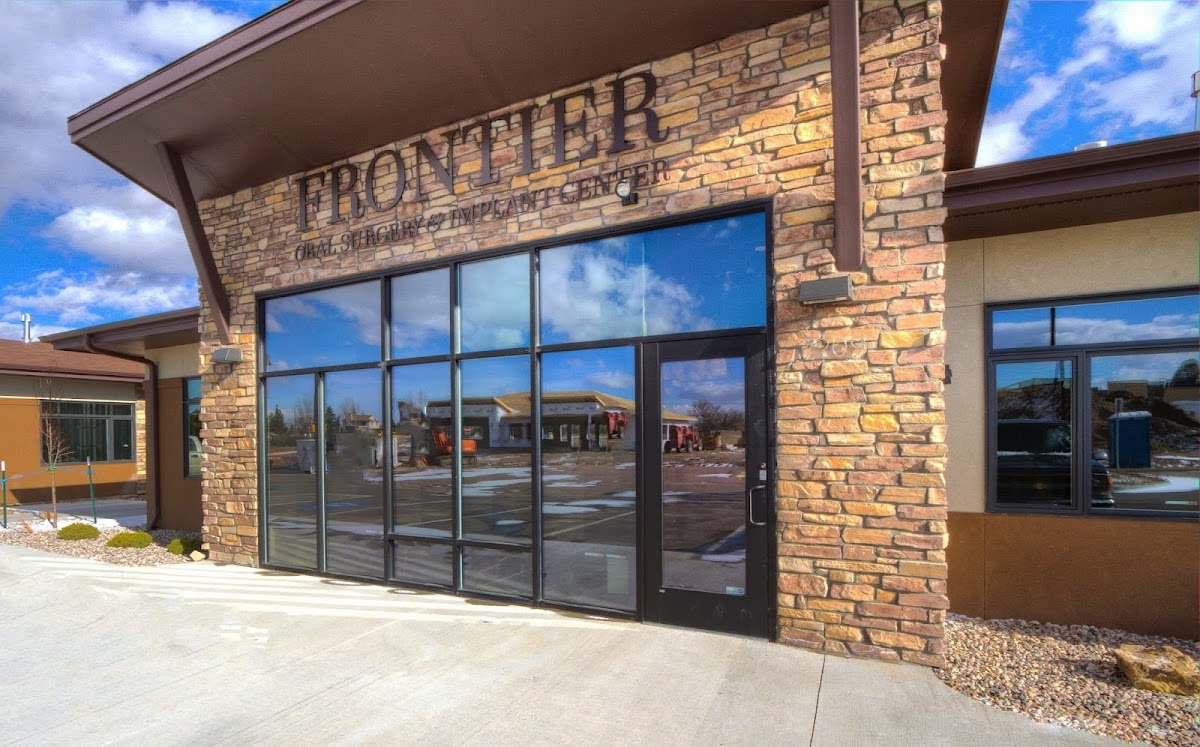 Frontier Oral Surgery and Implant Center photo 3