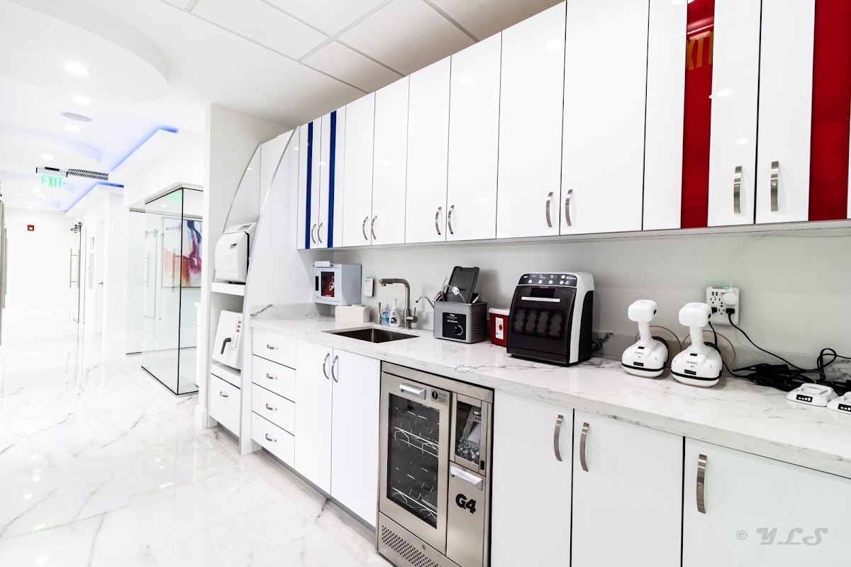 Dentalmed Associates-boca photo 4