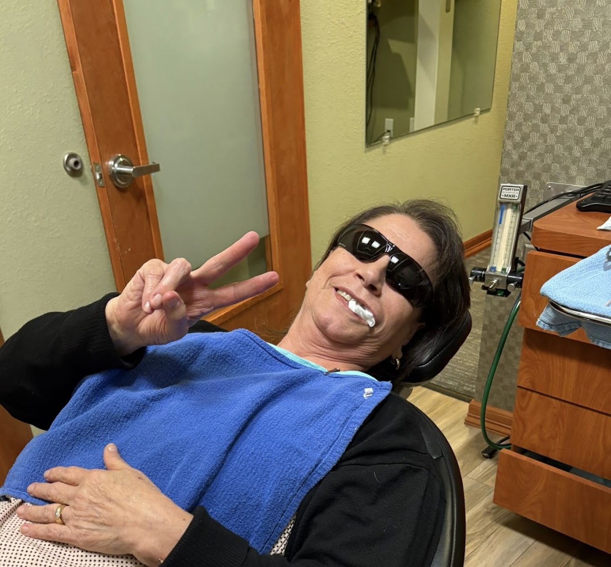 Advanced Oral Surgery photo 5