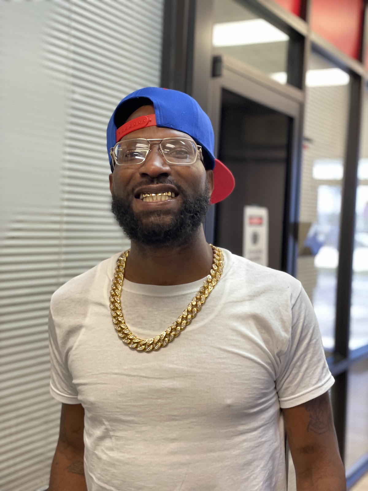 Gold Teeth and Gems of La photo 6