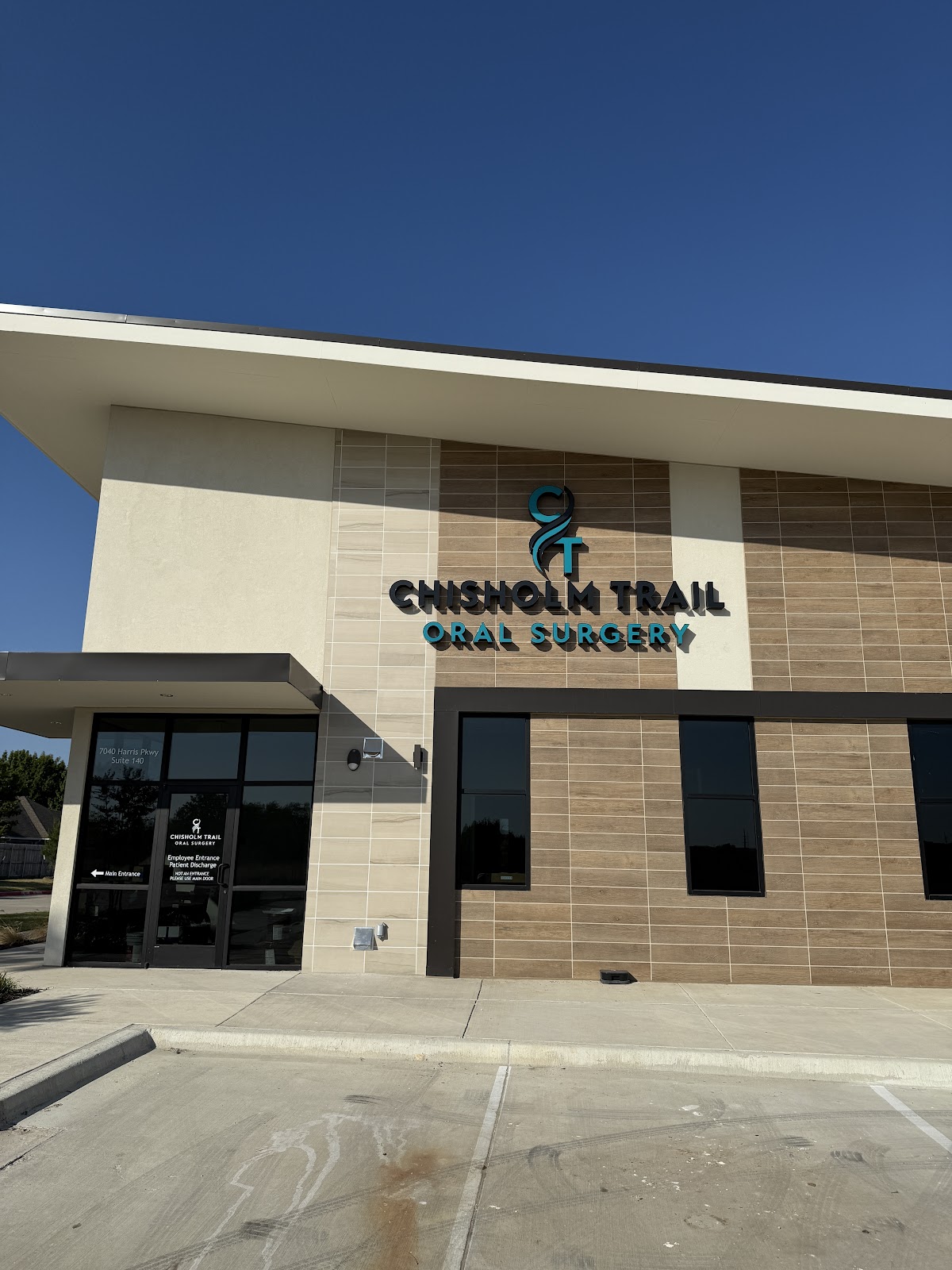 Chisholm Trail Oral Surgery - Fort Worth photo 1