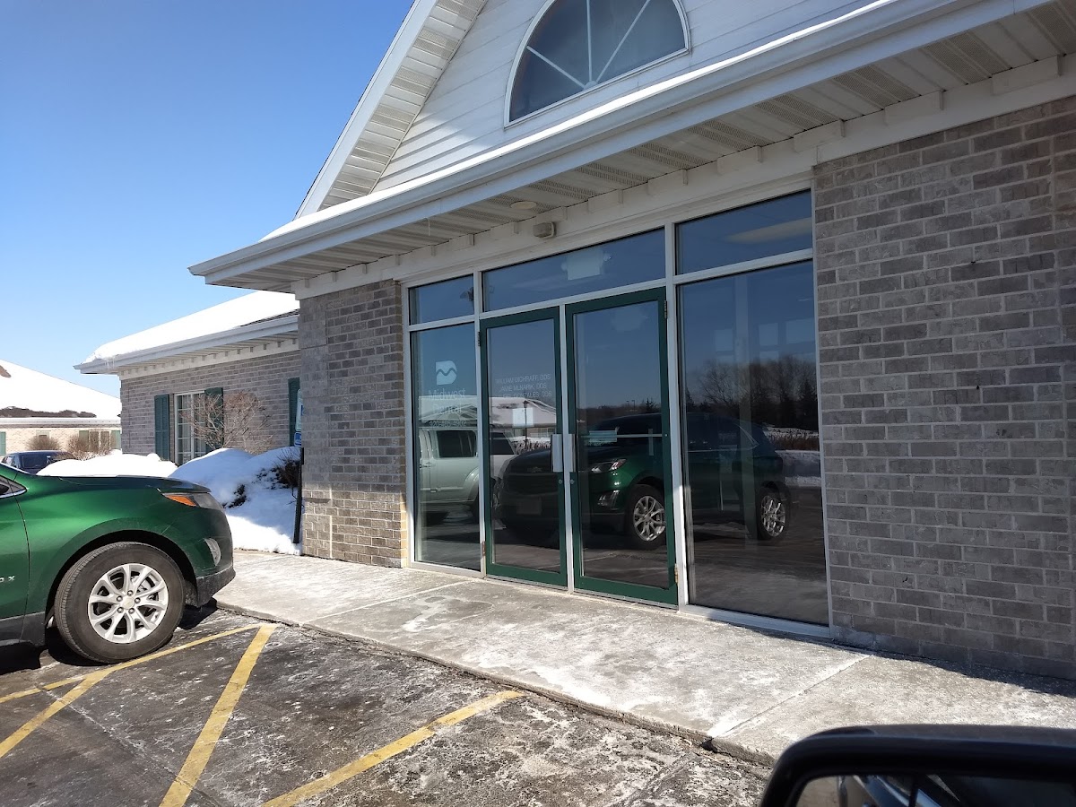 Midwest Dental - Green Bay East photo 3