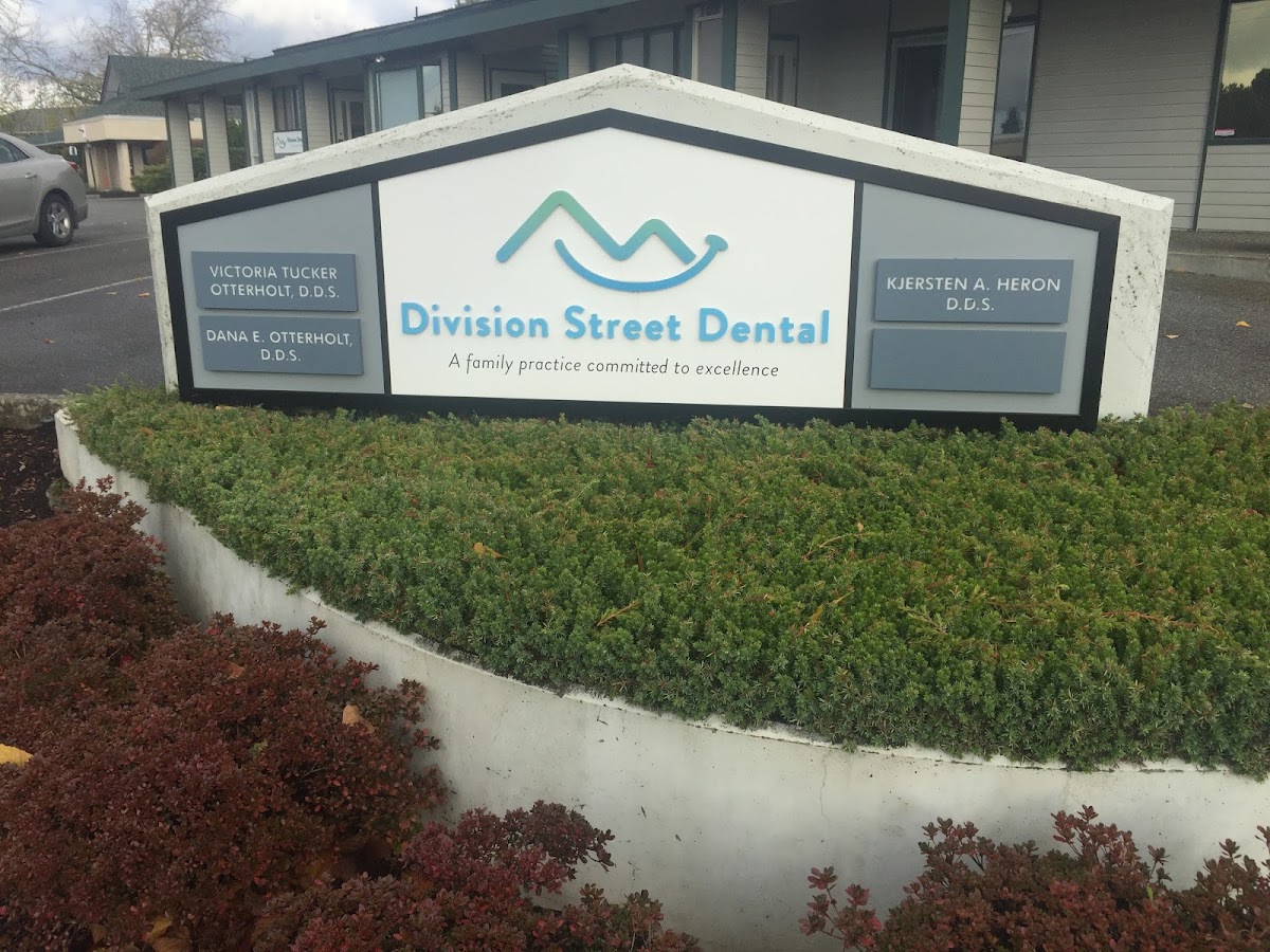 Division Street Dental photo 2