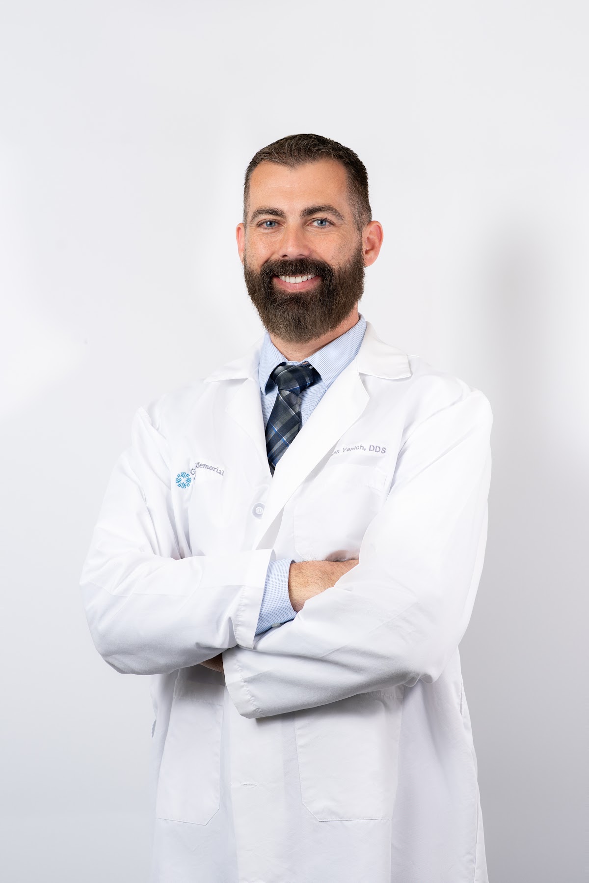 Yanich Oral Surgery & Dental Implants: Jason Yanich DDS photo 1