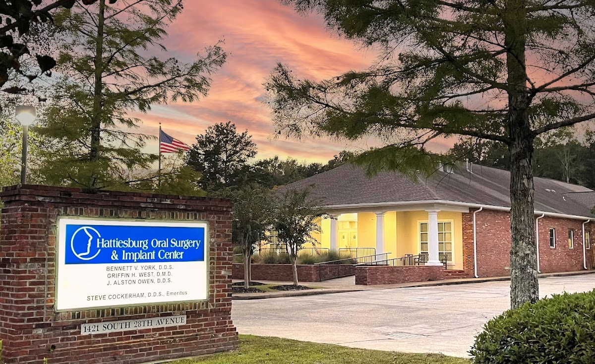 Hattiesburg Oral Surgery & Implant Center photo 6