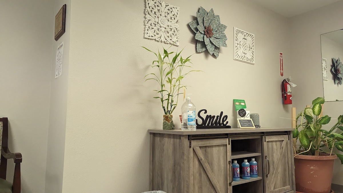 Dr. Stacy L. Manlove, DDS photo 1