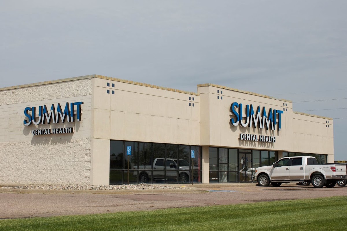Summit Dental Health photo 1