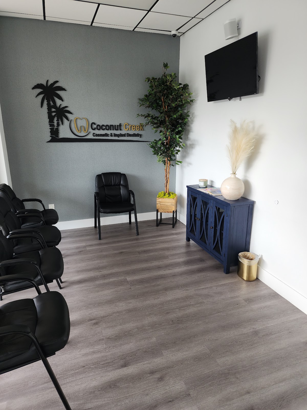 Coconut Creek Cosmetic and Implant Dentistry photo 3