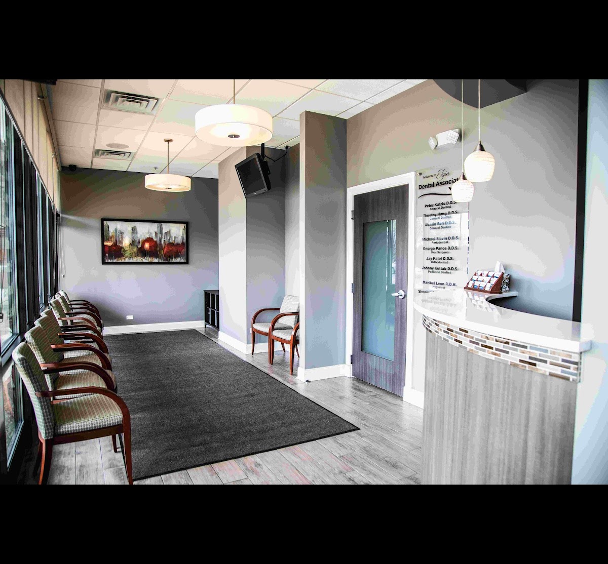 Carol Stream and Elgin Dental Associates photo 2