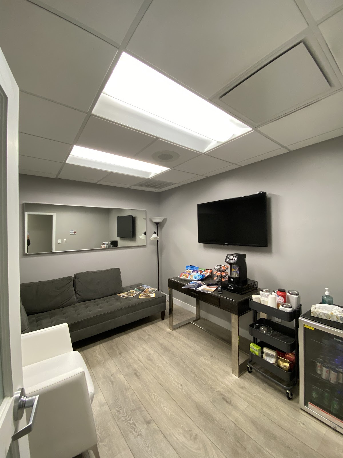 Love Your Jaws Surgery Center photo 6