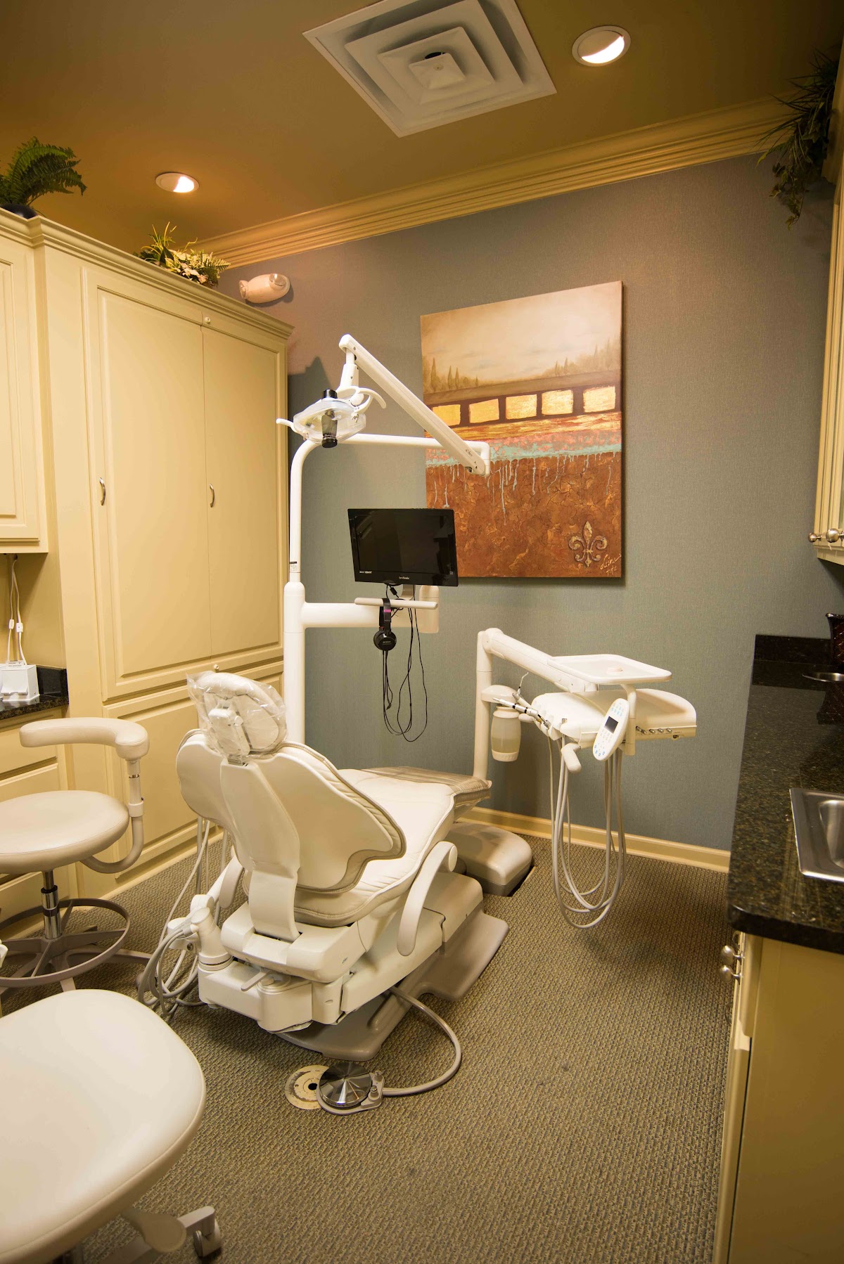 Dental Implant Center of Louisiana photo 6