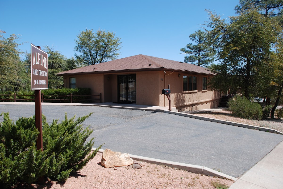 Alpine Family Dentistry - Dr. Durstin Hooper photo 1