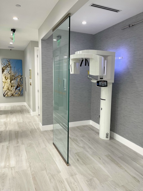 Dental Implant Studio & Cosmetic Dentistry photo 5