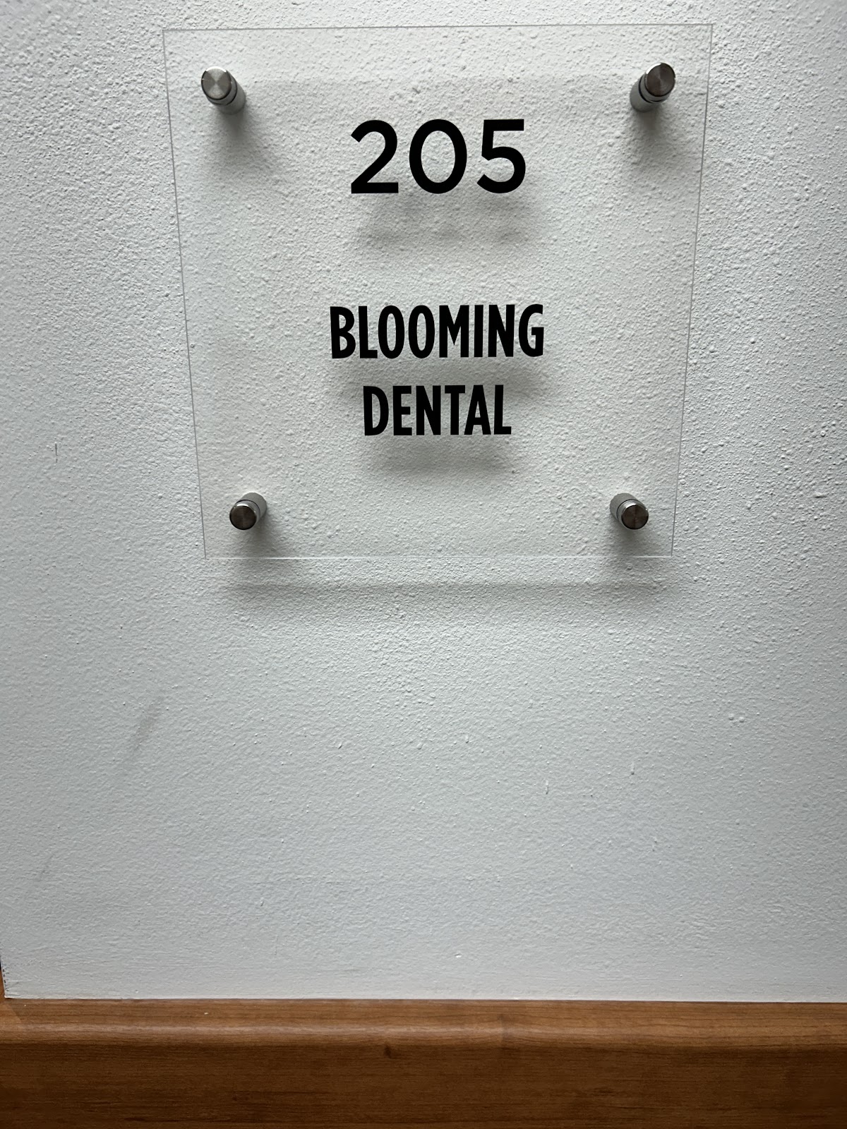 Blooming Dental - Implant & Prosthodontics photo 1