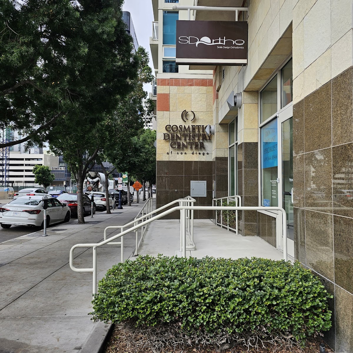 Cosmetic Dentistry Center photo 2