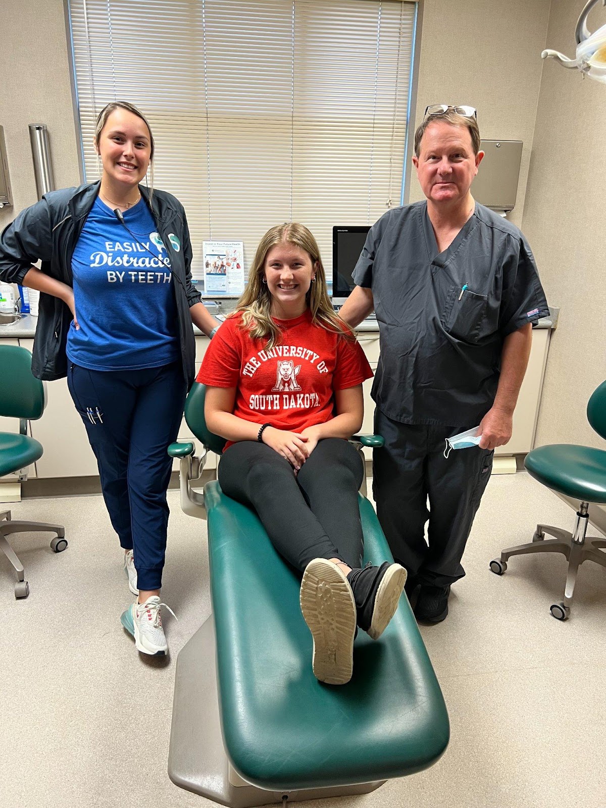Siouxland Oral Surgery, Dental Implants and Wisdom Teeth photo 4
