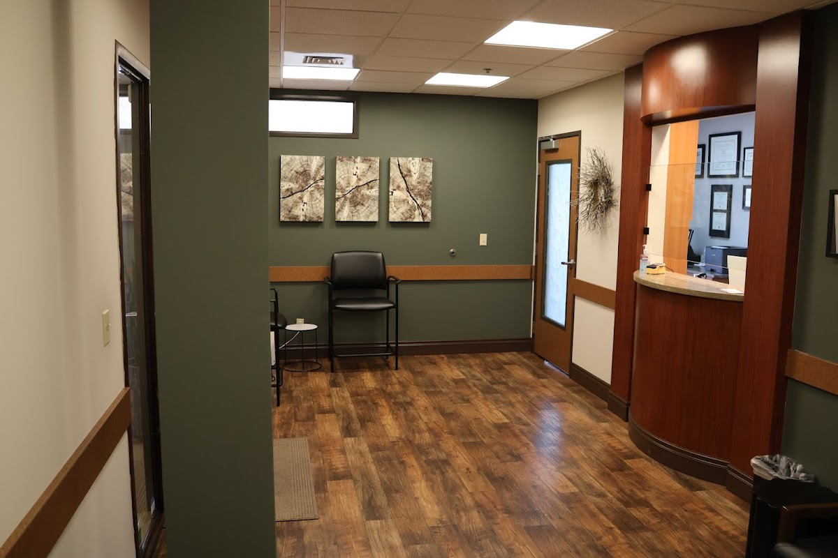 Oral Surgery Solutions - Justin Hollar, DMD photo 1