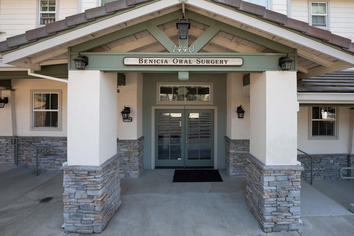 Benicia Oral Surgery & Implantology photo 1