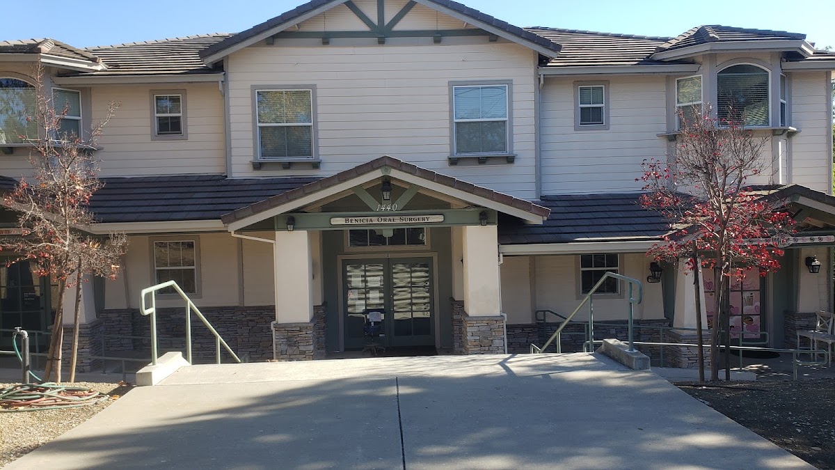 Benicia Oral Surgery & Implantology photo 3