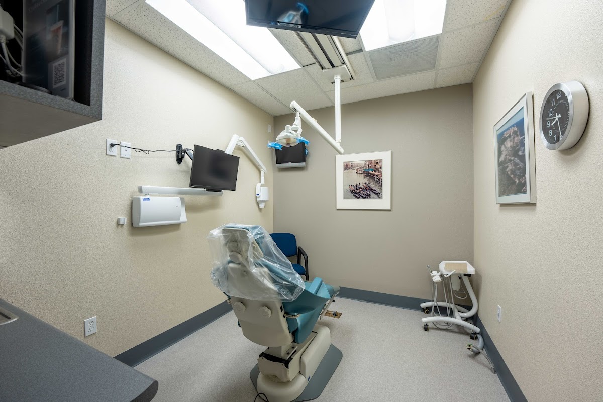 Benicia Oral Surgery & Implantology photo 4