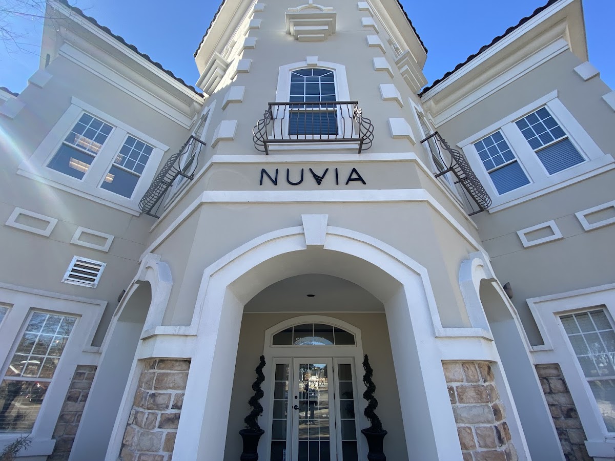 Nuvia Dental Implant Center - Dallas photo 2