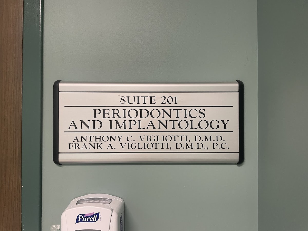Dr. Anthony C. Vigliotti, DDS and Dr. Frank A. Vigliotti, DMD, PC Periodontal Practice photo 1