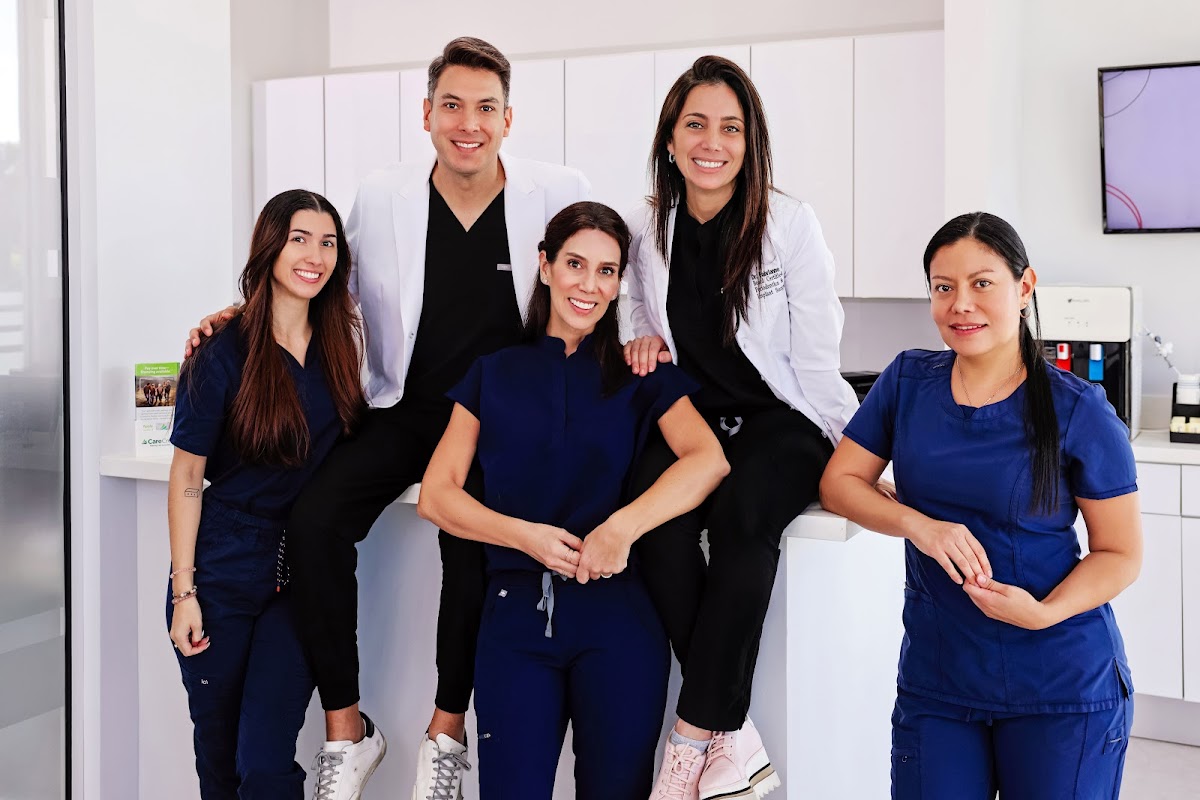 Renova Dental and Implant Center photo 1