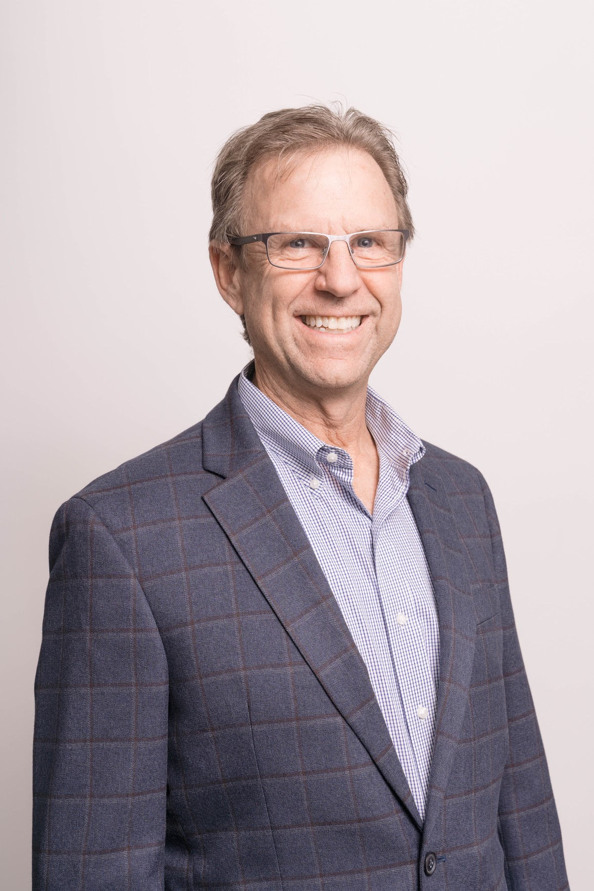 Robert E. Bell, Dds photo 1