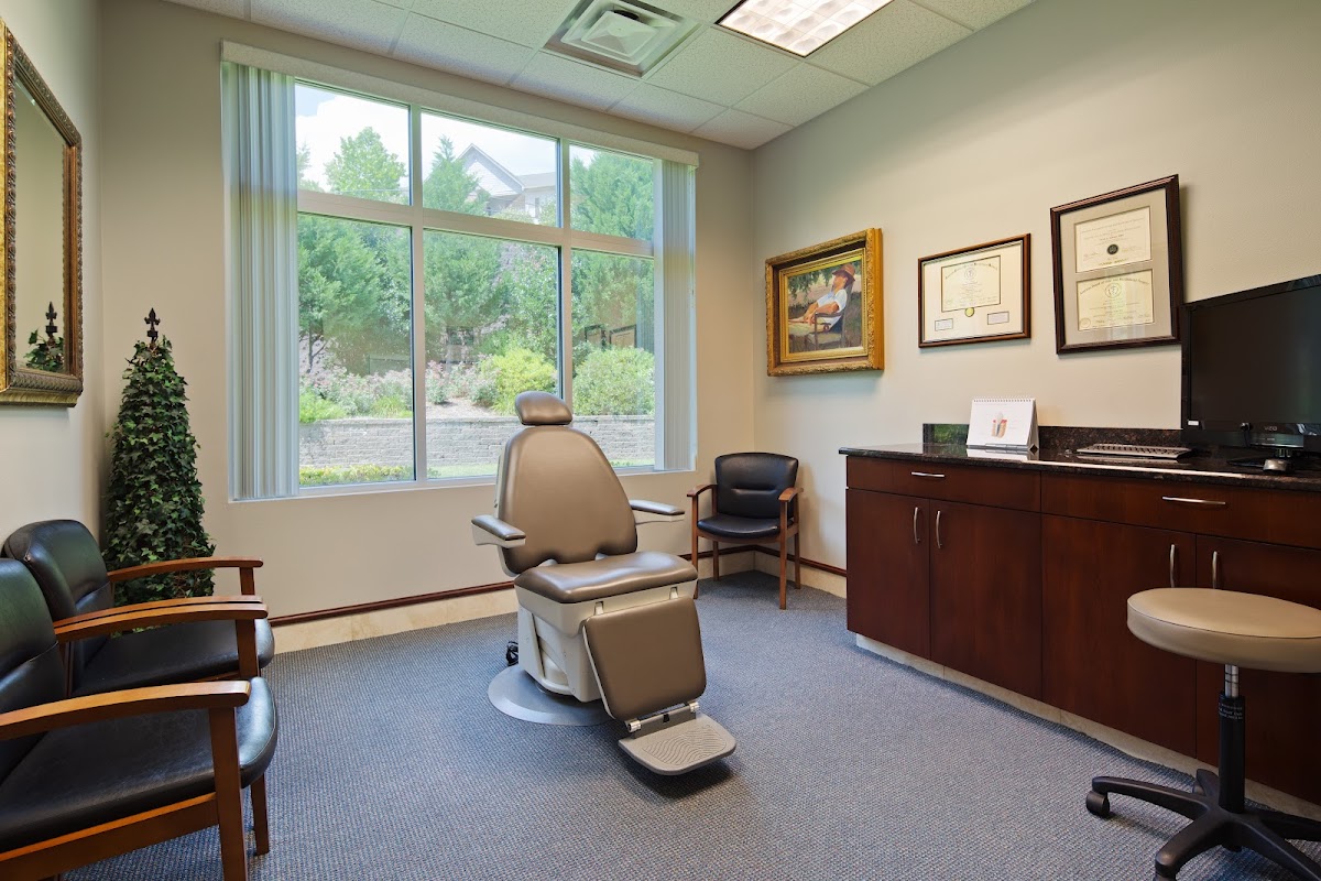 Arkansas Maxillofacial Surgery Center - Oral Surgeon in Little Rock photo 4
