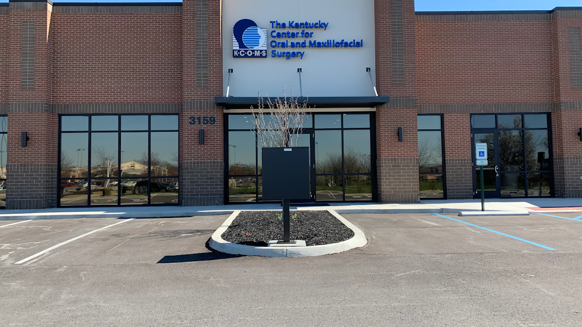 Kentucky Center for Oral and Maxillofacial Surgery photo 4