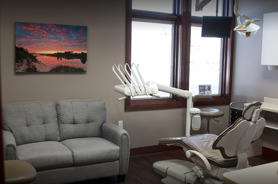 Lakewinds Dental Centre photo 3