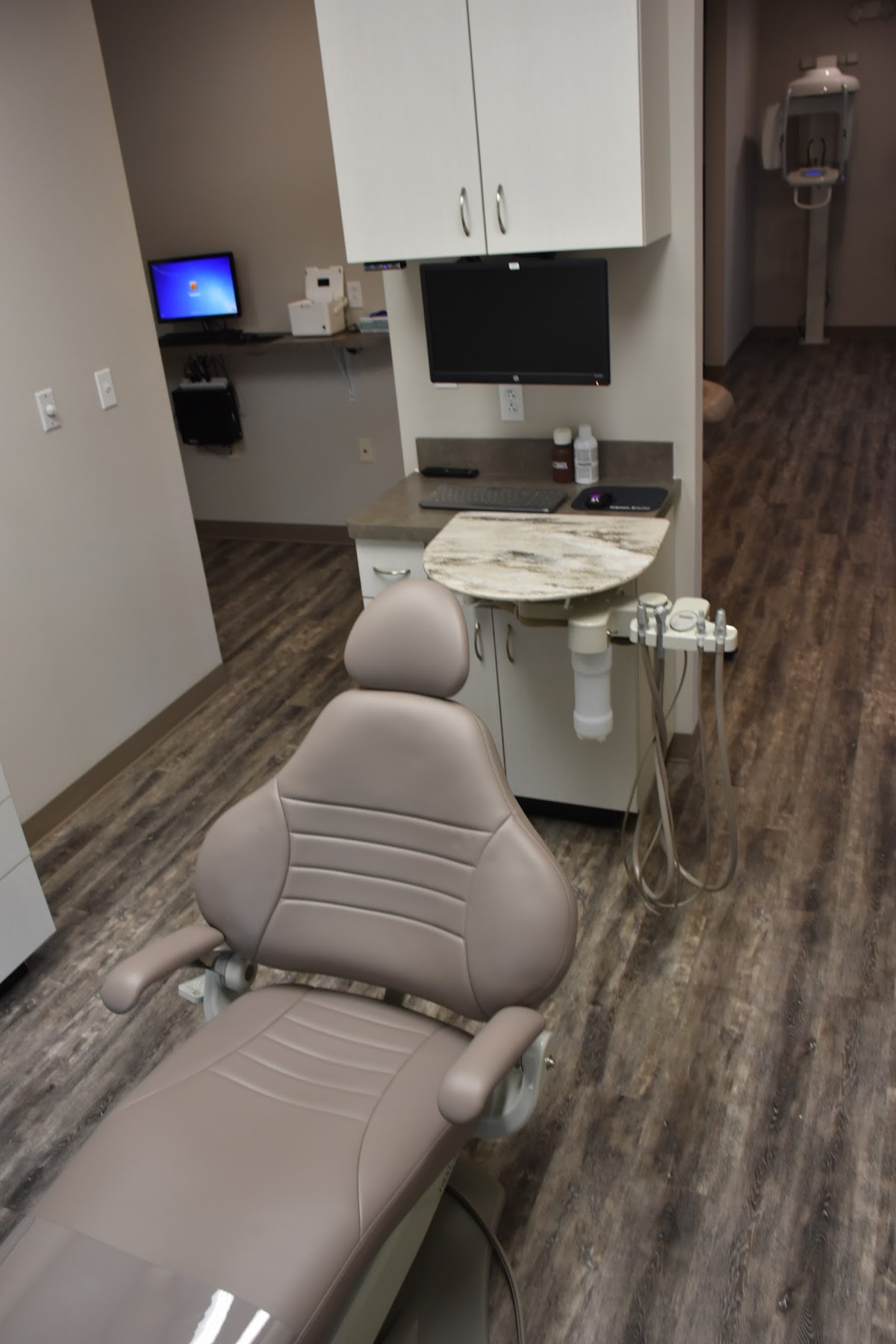 Fremaux Dental Care Clinic photo 4