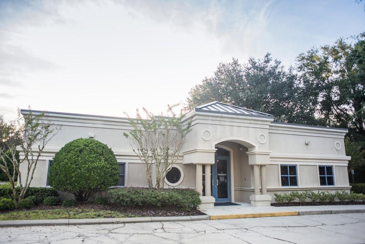 Twin Rivers Periodontics | Raul S Molina & Gary S Perlman photo 1