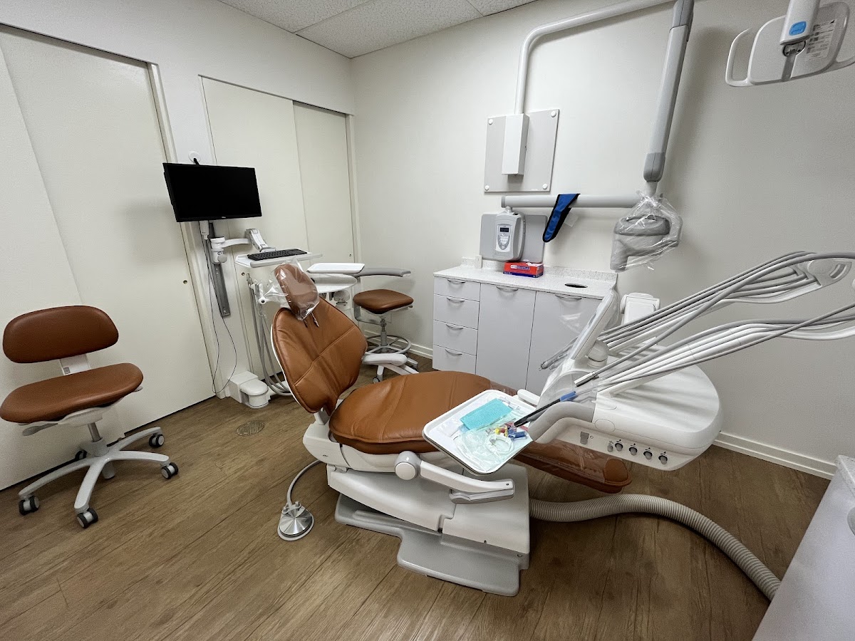 Valley Isle Dental Center/dr. Irena Todorova photo 1