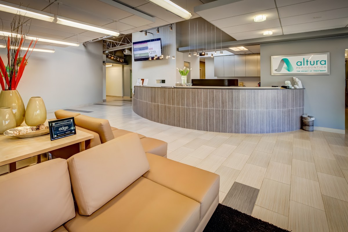 Altura Periodontics & Dental Implants photo 2