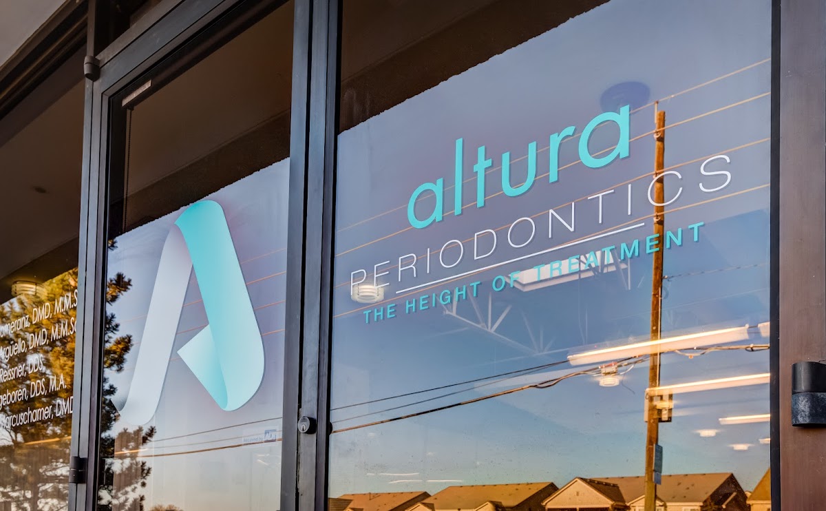 Altura Periodontics & Dental Implants photo 6