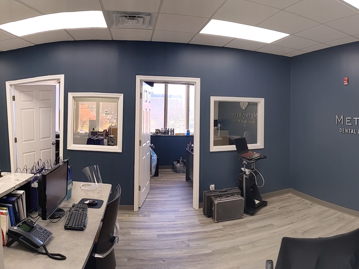 Metro West Dental & Implant Institute photo 2