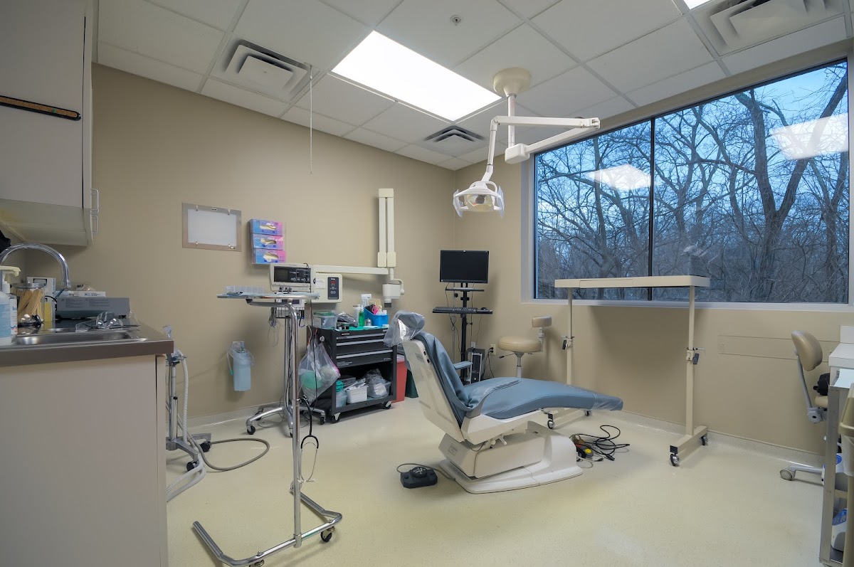 Cincinnati Oral, Maxillofacial & Dental Implant Surgery photo 4